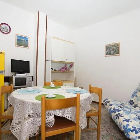 Two Storey Terraced House In A With A Pool Lejlighed Bibione