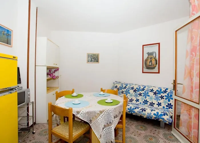 Two Storey Terraced House In A With A Pool * Bibione